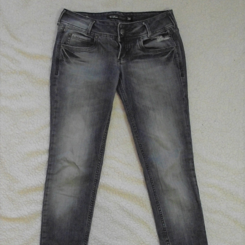 Triton Skinny Jeans